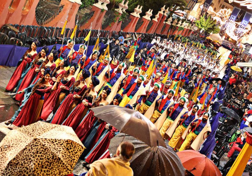Moros y cristianos