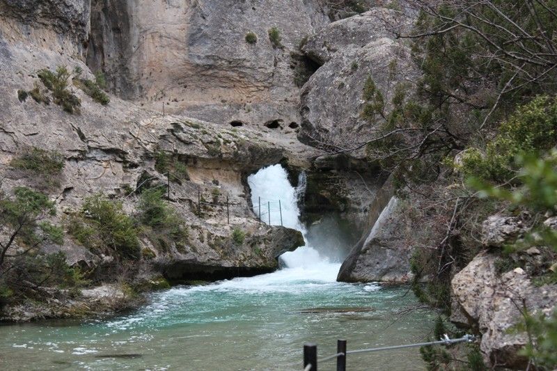 Nacimiento del Río Pitarque (Teruel)