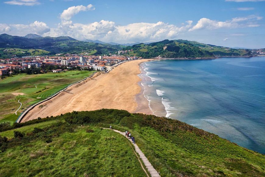 Playa de Zarautz, la Reina de las Playas