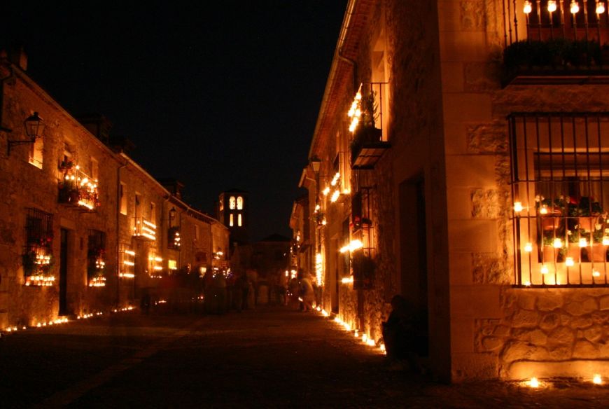 Pedraza y la Mágica Noche de las Velas