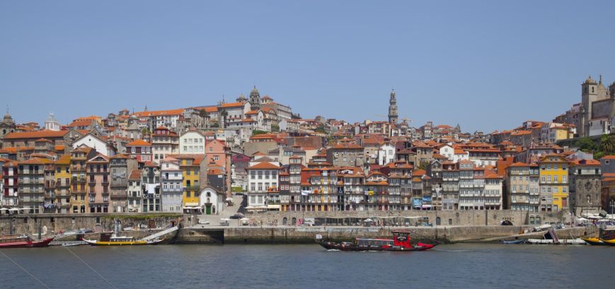 PARADA OBLIGADA EN OPORTO