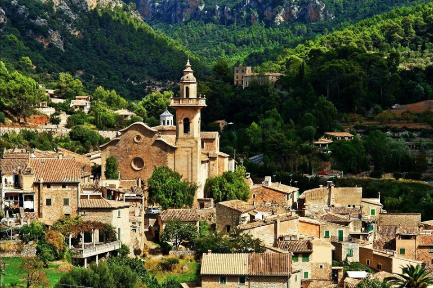 2. VISITA A VALLDEMOSSA