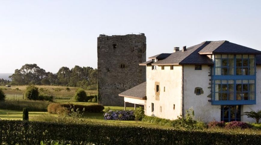 Torre de Villademoros (Asturias)