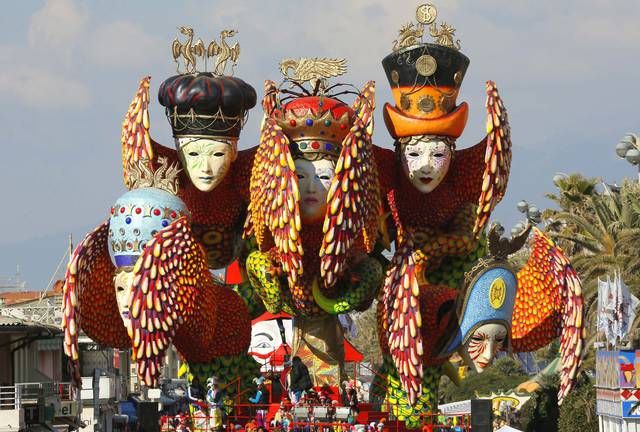 Tradiciones y fiestas