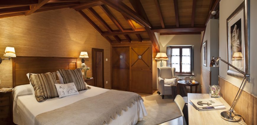 4. Hotel Pleamar (Puerto de Vega - Asturias)