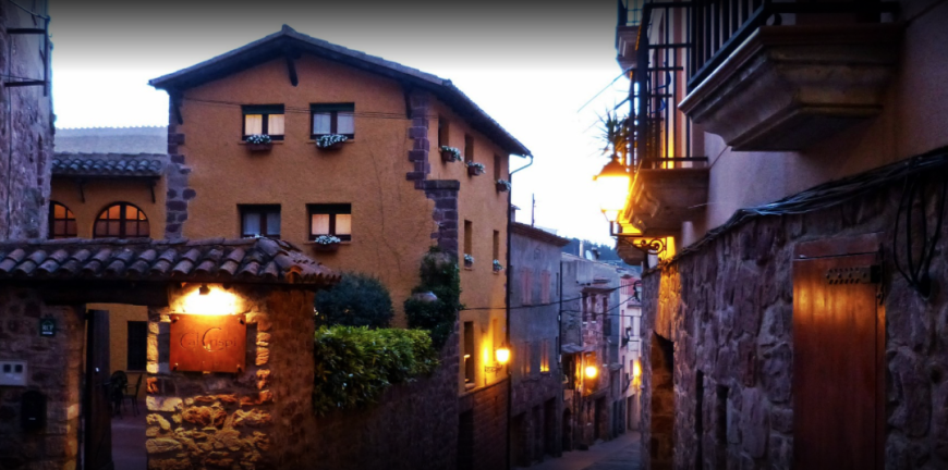 Cal Crispí, avellanas en las Muntanyes de Prades