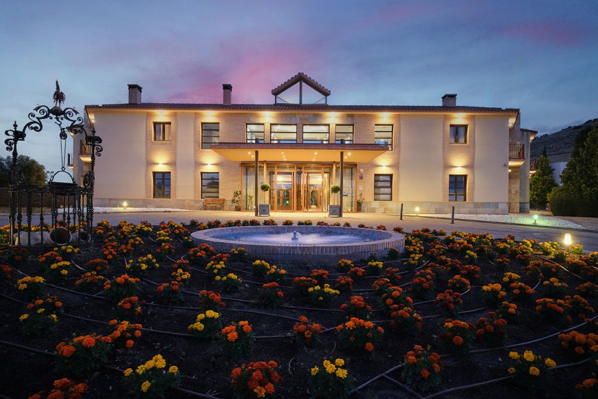 Hotel & Spa Villa Nazules: Lujo y bienestar a un paso de Toledo