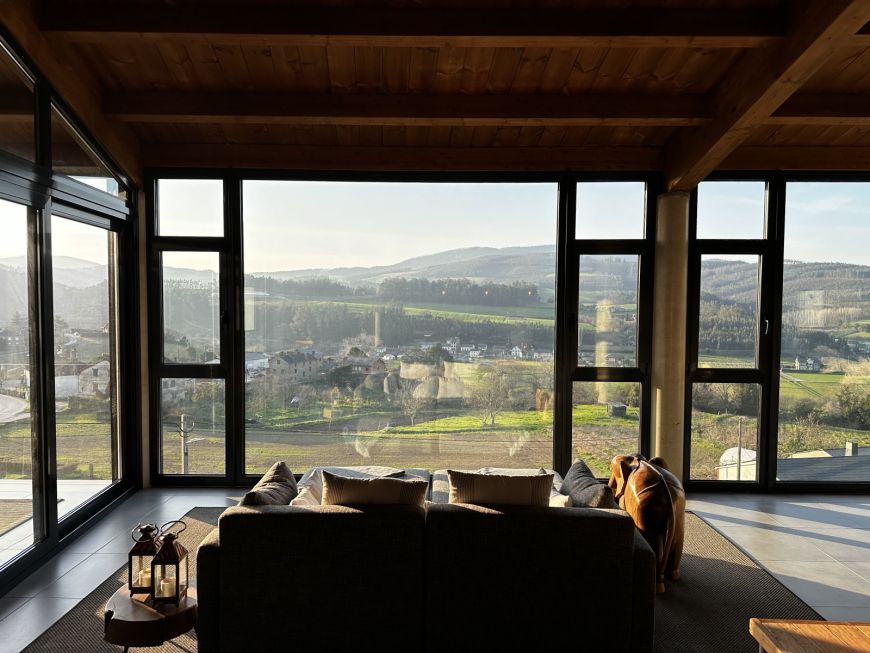 DE LA OSA HOTEL: Un rincón literario entre la naturaleza asturiana